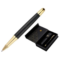 Material BOLIGRAFO Y ESTUCHE BELIUS PASSION DOR ALUMINIO TEXTURA CEPILLADA COLOR NEGRO Y DORADO TINTA AZUL CAJA DISEÑO LIDERPAPEL BB240 168824