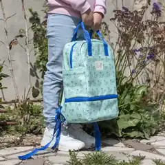 MOCHILA INFANTIL CASUAL 13,5 LT COMPARTIMIENTO ISOTERMICO 2 LT COLECCION 460 SINCE 1918 VERDE MILAN 6247Z460GR MOCHILA INFANTIL CASUAL 13,5 LT COMPARTIMIENTO ISOTERMICO 2 LT COLECCION 460 SINCE 1918 VERDE MILAN 6247Z460GR