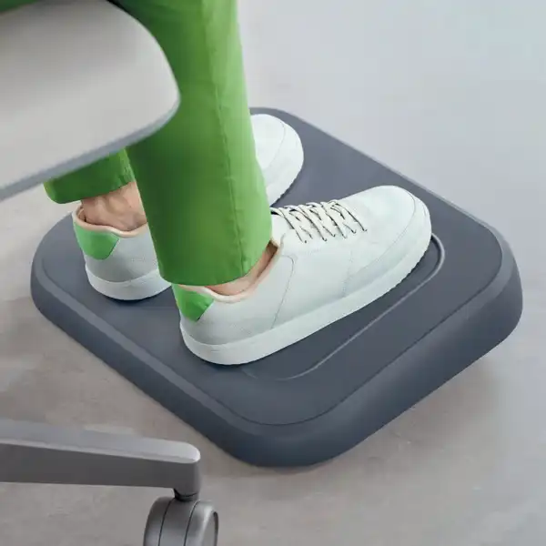 REPOSAPIÉS AJUSTABLE DE ESCRITORIO LEITZ ERGO 83% DE PLÁSTICO RECICLADO 65460089 REPOSAPIÉS AJUSTABLE DE ESCRITORIO LEITZ ERGO 83% DE PLÁSTICO RECICLADO 65460089