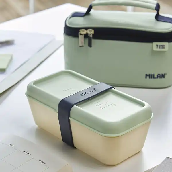 SANDWICHERA FIAMBRERA RECTANGULAR 0,75LT COLECCION 430 SINCE 1918 TAPA VERDE MILAN 085110P SANDWICHERA FIAMBRERA RECTANGULAR 0,75LT COLECCION 430 SINCE 1918 TAPA VERDE MILAN 085110P
