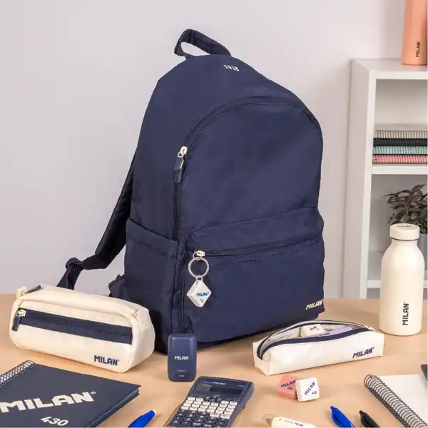 MOCHILA URBANA CLASICA 2 CREMALLERAS 22 LITROS COLECCION 430 SINCE 1918 AZUL MARINO MILAN 624605SNCB MOCHILA URBANA CLASICA 2 CREMALLERAS 22 LITROS COLECCION 430 SINCE 1918 AZUL MARINO MILAN 624605SNCB