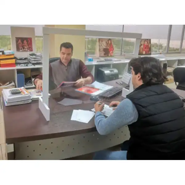 MAMPARA KIT PANTALLA PROTECTORA PARA OFICINAS Y COMERCIOS MAMPARA KIT PANTALLA PROTECTORA PARA OFICINAS Y COMERCIOS